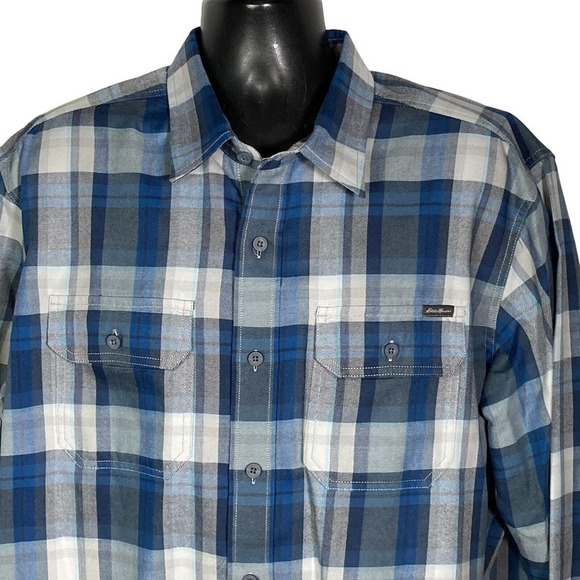 Eddie Bauer Blue Plaid Button Shirt Men’s XL Chest Pockets Outdoor Hiking - Picture 2 of 4